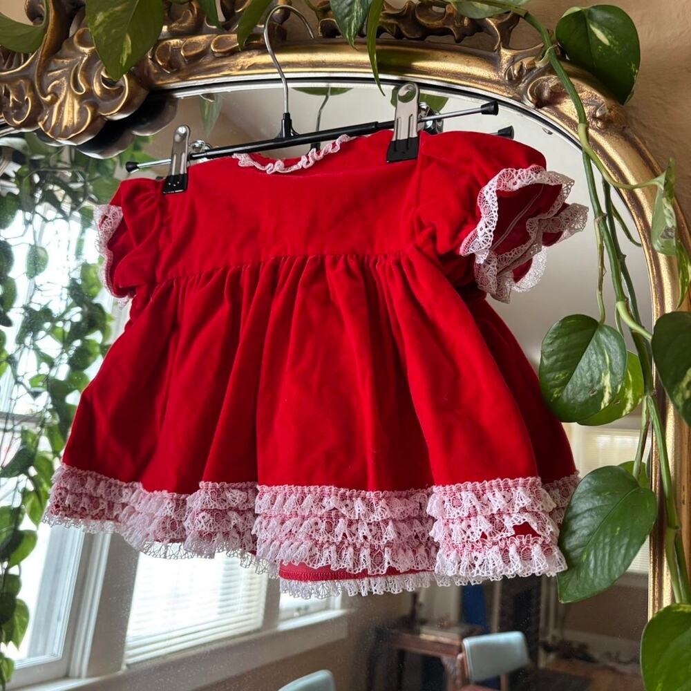 Vintage Cutest One Red Velvet Christmas / Holiday Dress 6-9 Months Festive - Picture 6 of 6